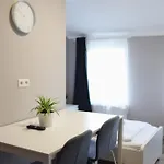 Omni - Hotel