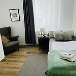 Omni - Hotel